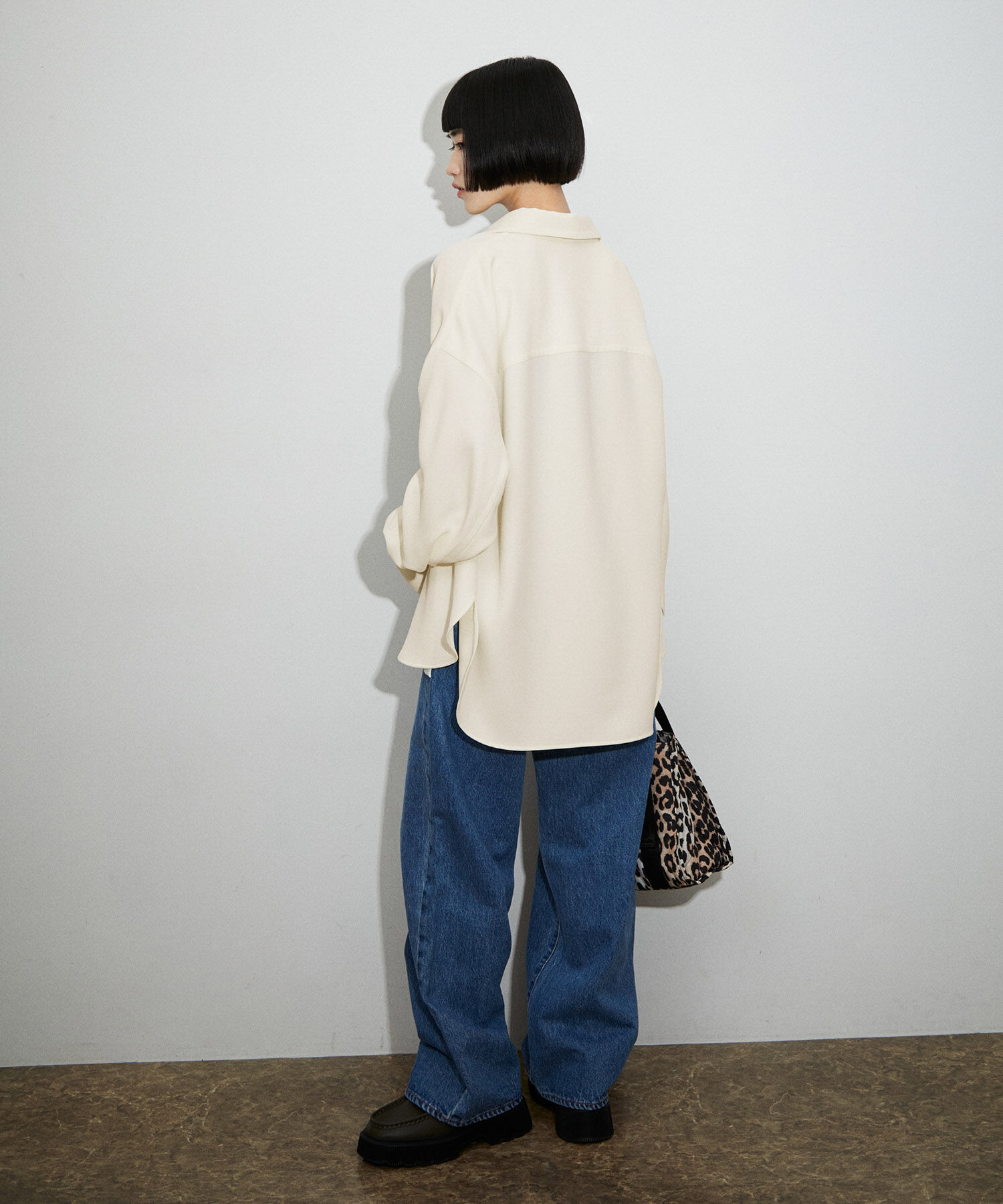 ADAM ET ROPE'「【サステナブル】ドレープオーバーシャツ」|シャツ・ブラウス|