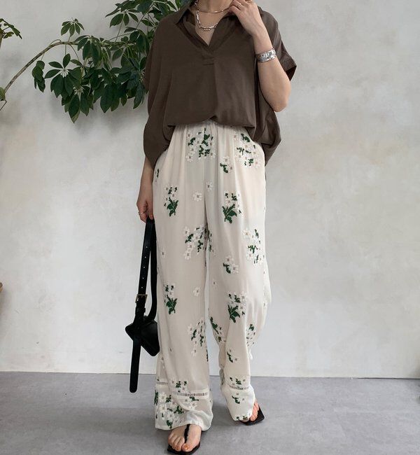  「【WEB限定】フルレット刺繍パンツ」|チノ|