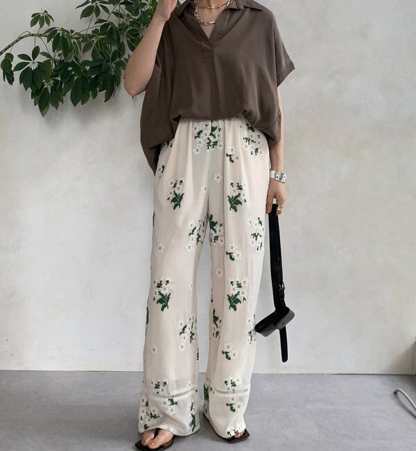  「【WEB限定】フルレット刺繍パンツ」|チノ|