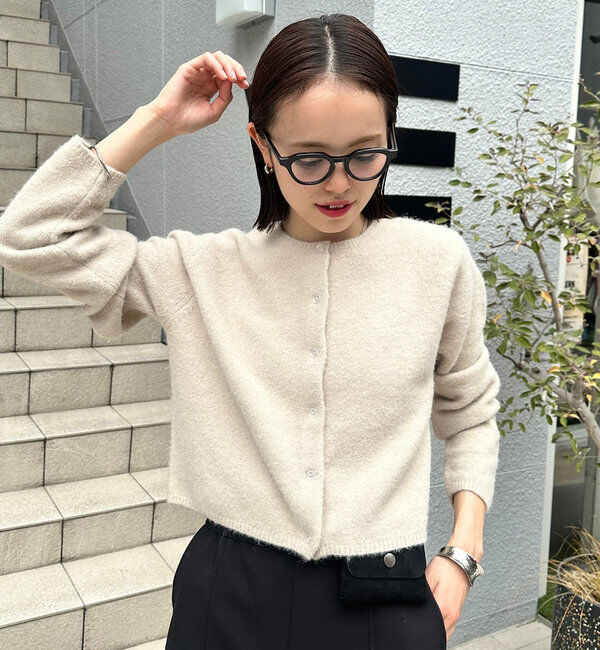  「【レイヤードスタイルも◎】PARIS刺繍カーディガン」|カーディガン|ベージュ