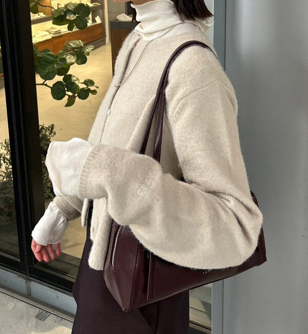  「【レイヤードスタイルも◎】PARIS刺繍カーディガン」|カーディガン|