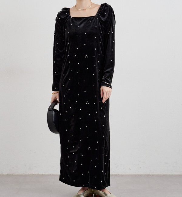  「ベロア刺繍ワンピース」|ワンピース|