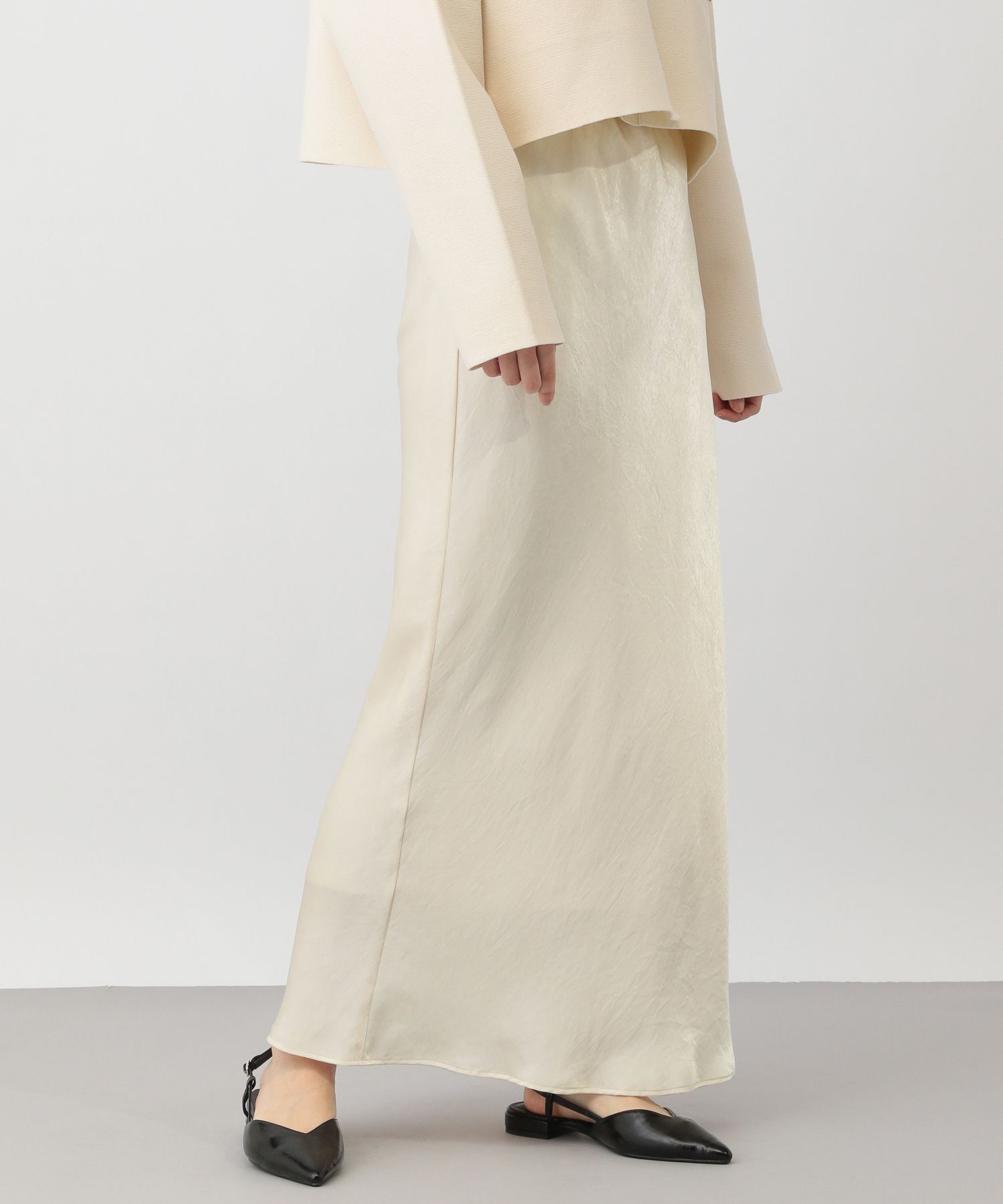 A part by 「チンチラサテンスカート」|スカート|オフホワイト
