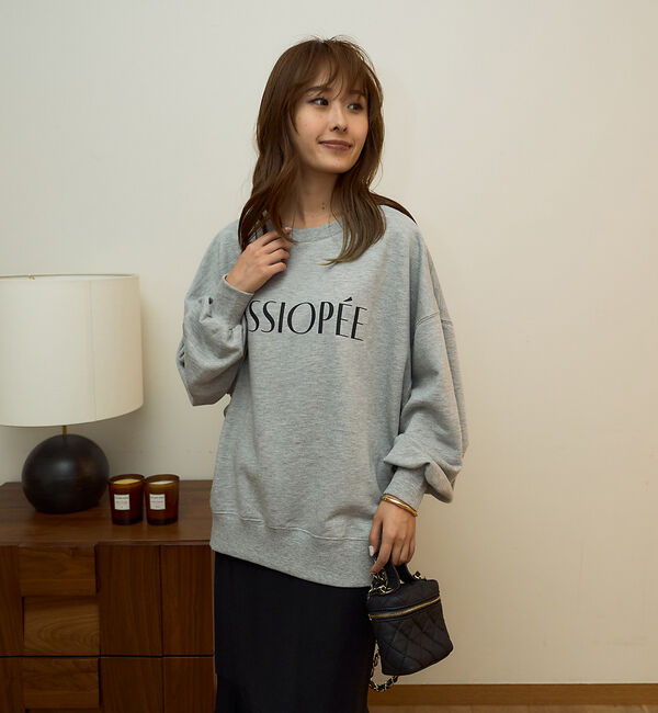 Rouge vif「【一部店舗限定】ドロップショルダーロゴスウエット（CASSIOPEE）」|スウェット・ジャージ|