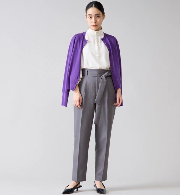 TIARA「クルミ釦クルーネックカーディガン」|カーディガン|