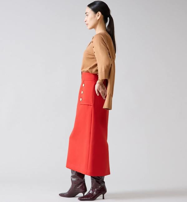 TIARA「クルミ釦クルーネックカーディガン」|カーディガン|