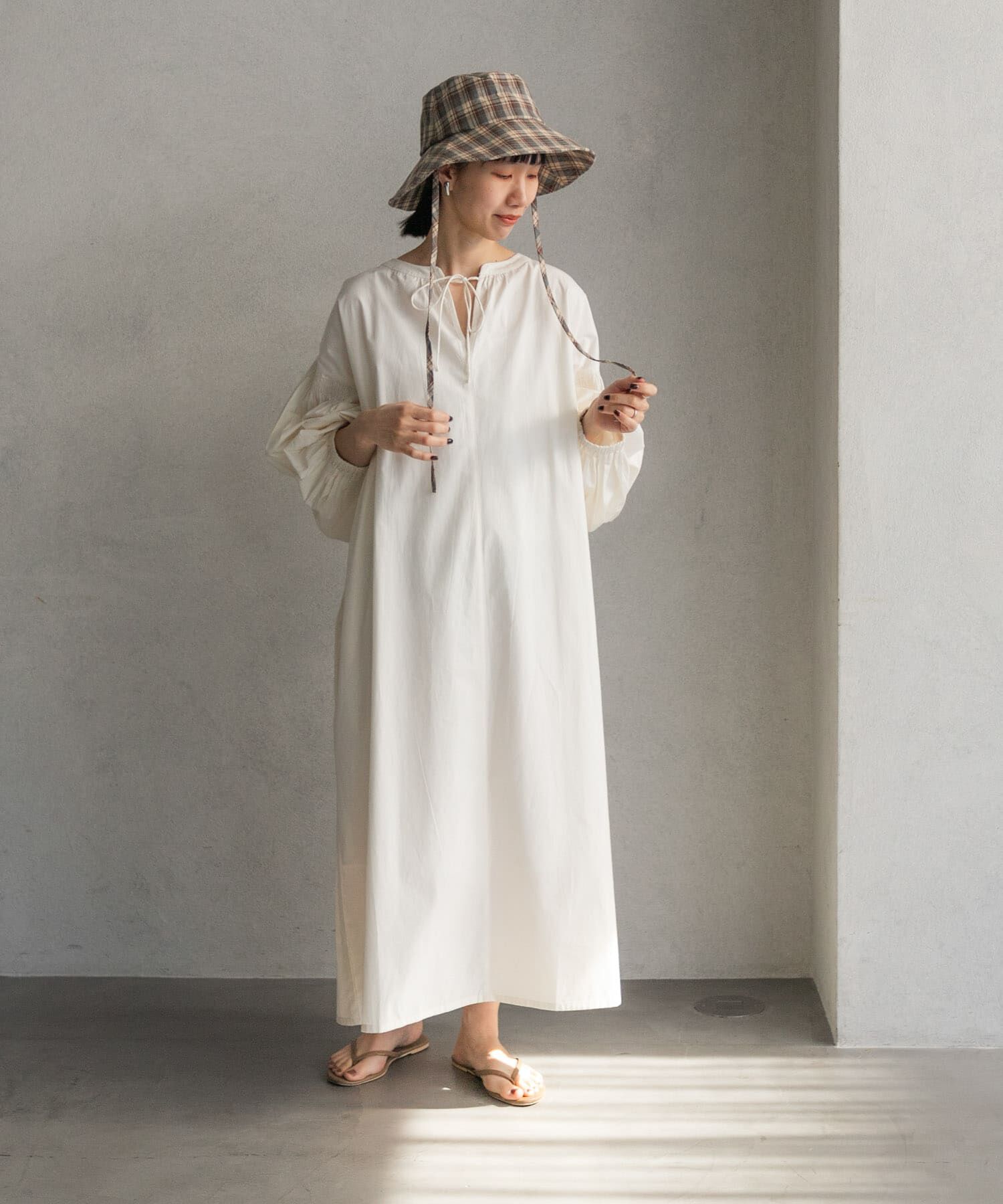 URBAN RESEARCH DOORS「ボリュームスリーブワンピース」|ワンピース|