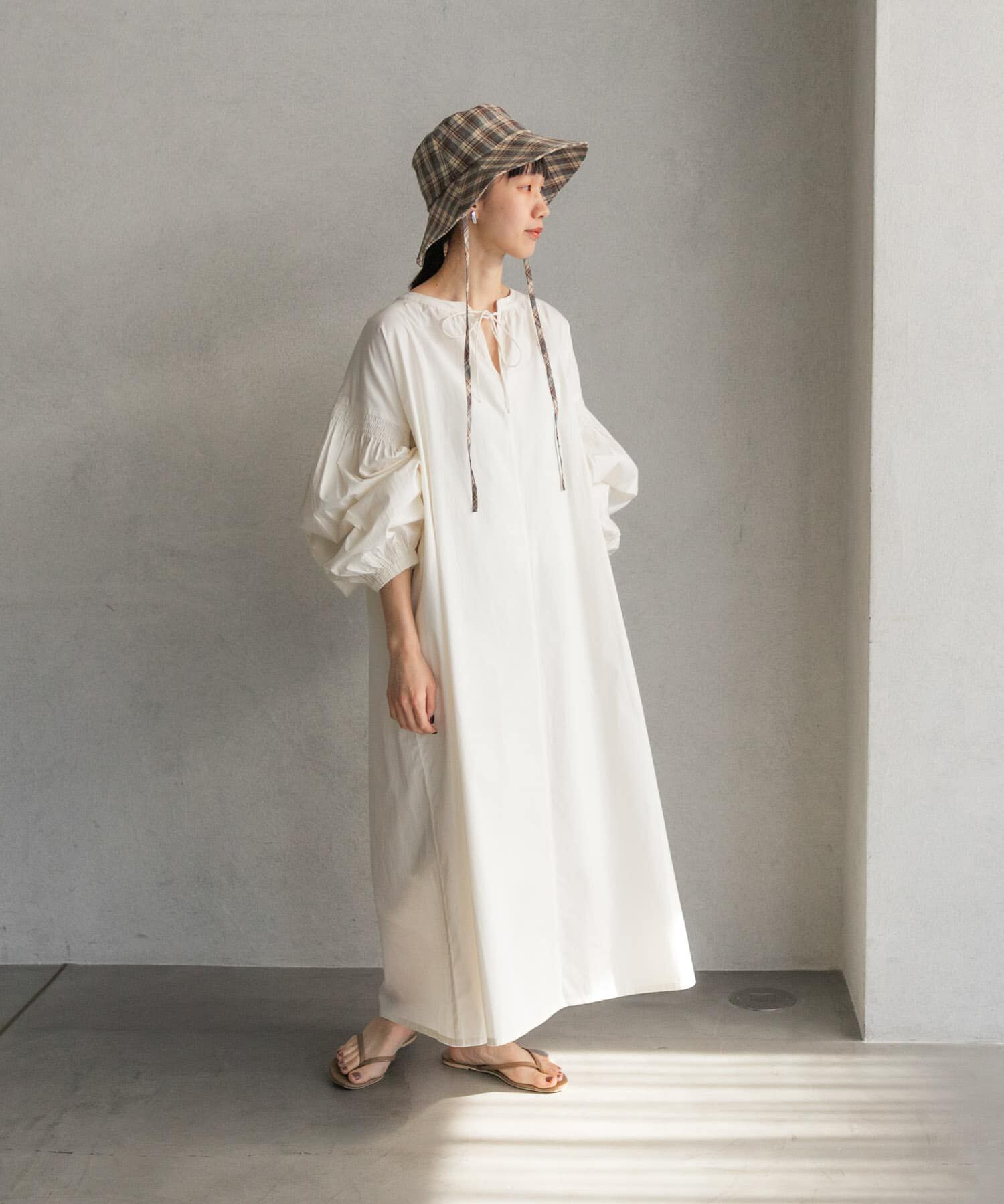 URBAN RESEARCH DOORS「ボリュームスリーブワンピース」|ワンピース|