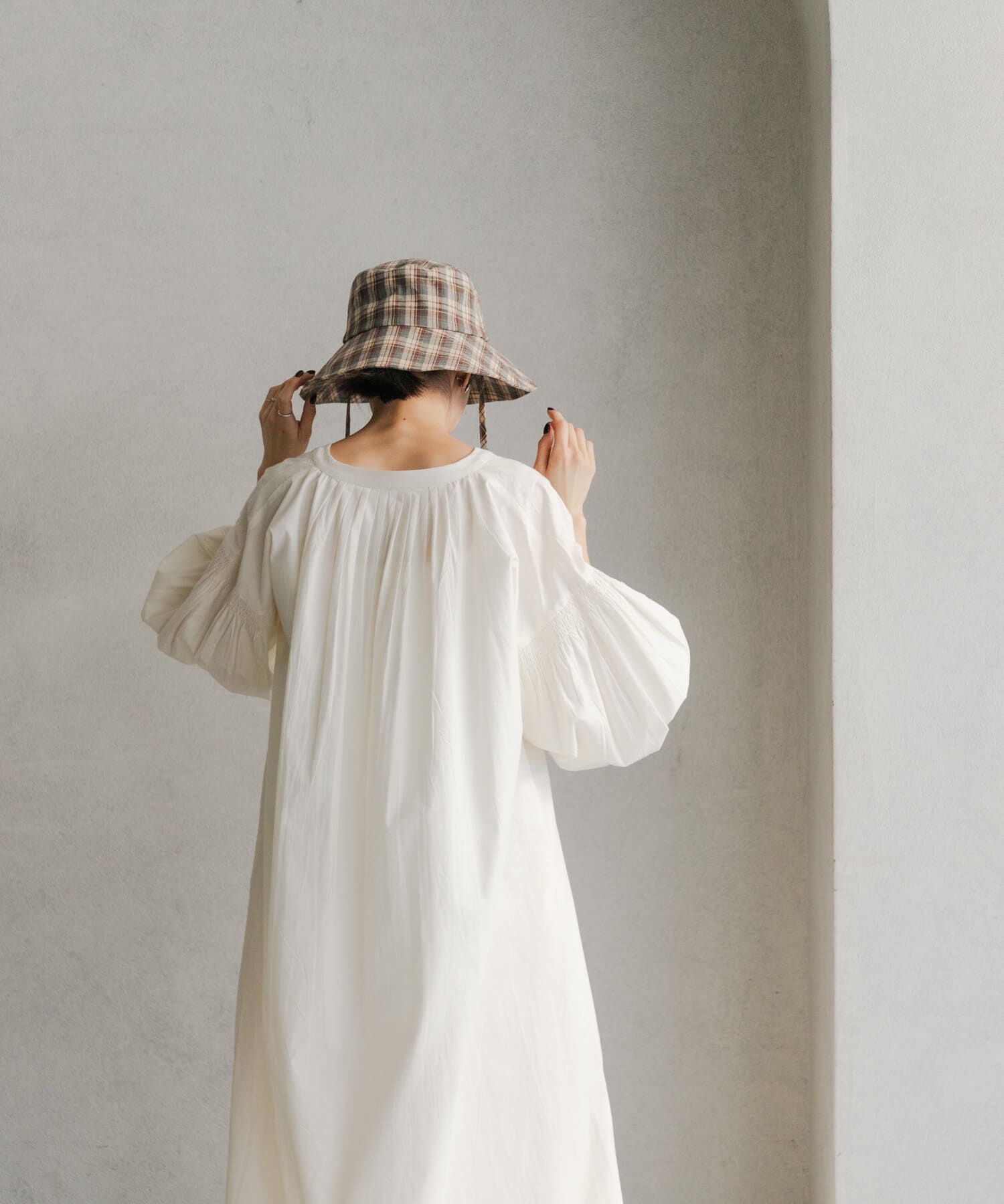 URBAN RESEARCH DOORS「ボリュームスリーブワンピース」|ワンピース|