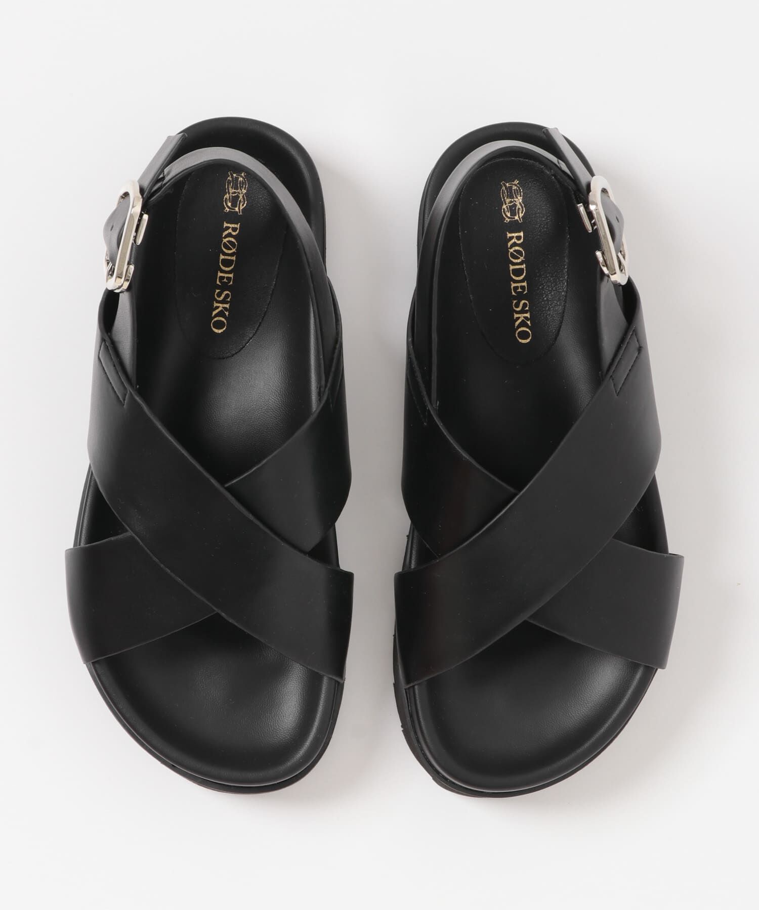 RODE SKO「フットベッドクロスサンダル」|サンダル|