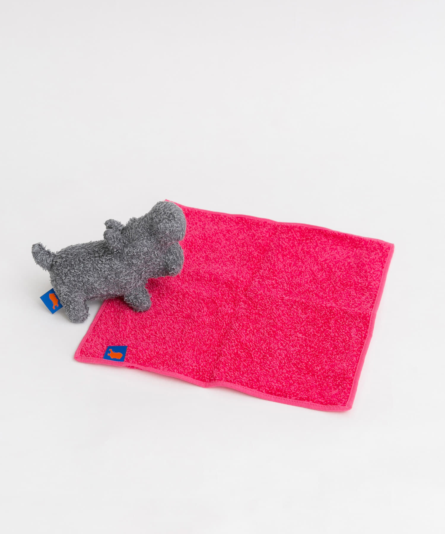 URBAN RESEARCH「Hipopotamus　チーフタオル+ソフトトイ」|タオル|ピンク