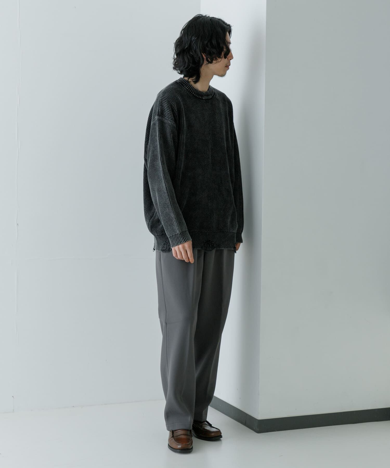 URBAN RESEARCH「URBAN RESEARCH iD　ストーンウォッシュダメージニット」|ニット・セーター|