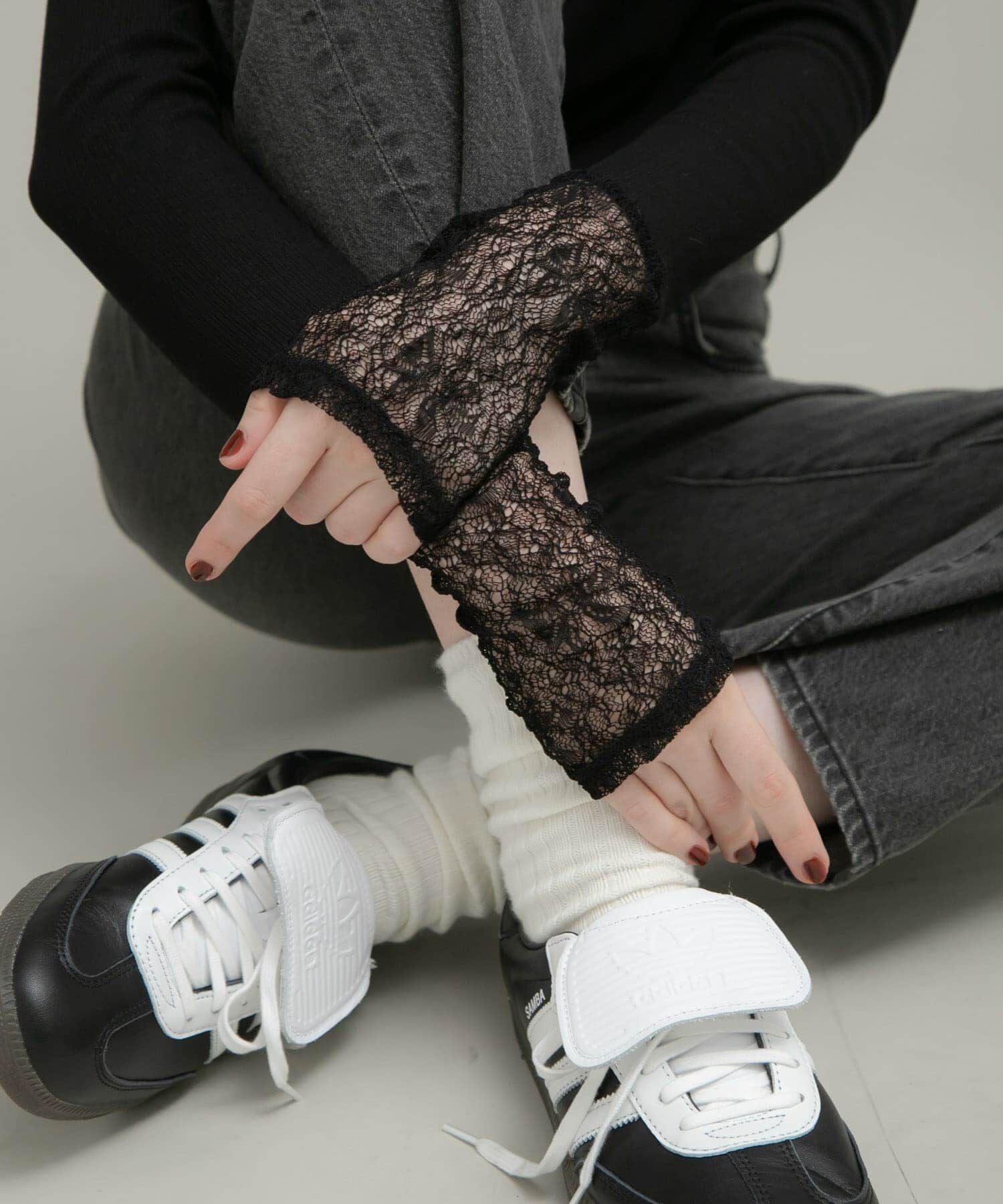 Sonny Label 「『WEB限定』レーススリーブレイヤードロングTシャツ」|Tシャツ・カットソー|ブラック