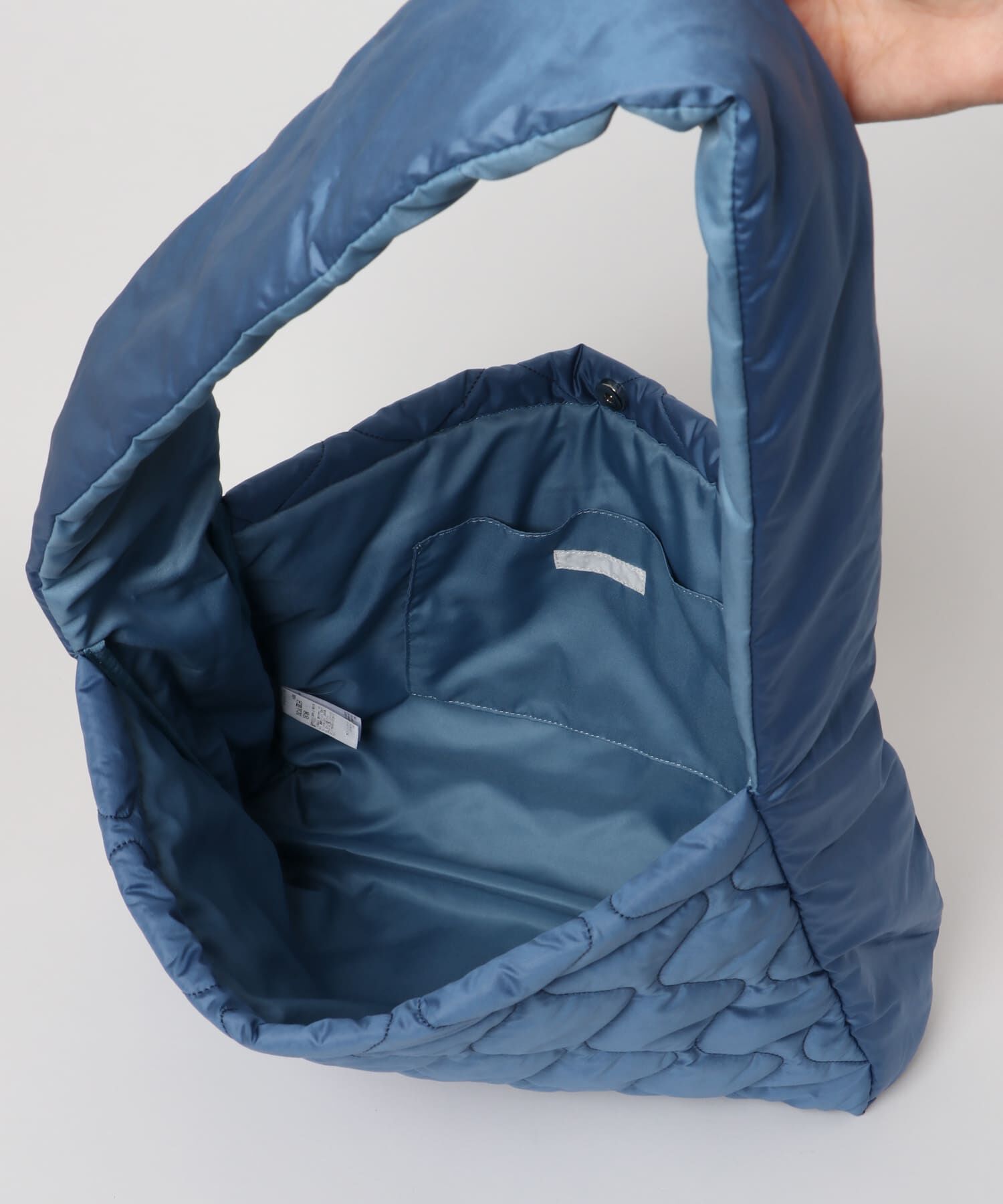 SENSE OF PLACE by URBAN RESEARCH「ナイロンキルトビッグショルダー」|ショルダー・メッセンジャー|