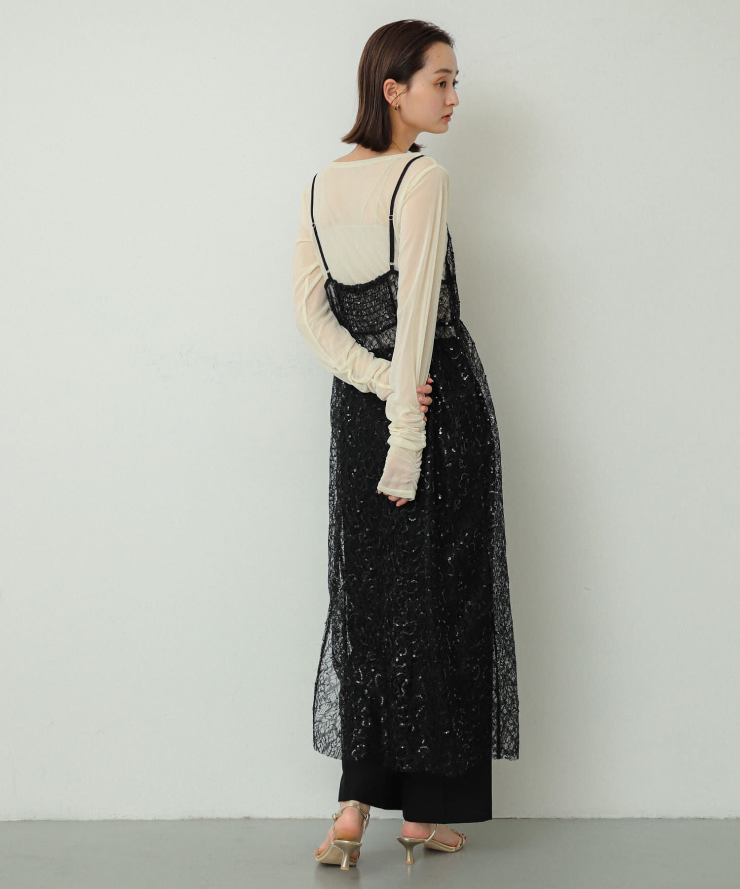 SENSE OF PLACE by URBAN RESEARCH「スパンコールキャミワンピース」|ワンピース|