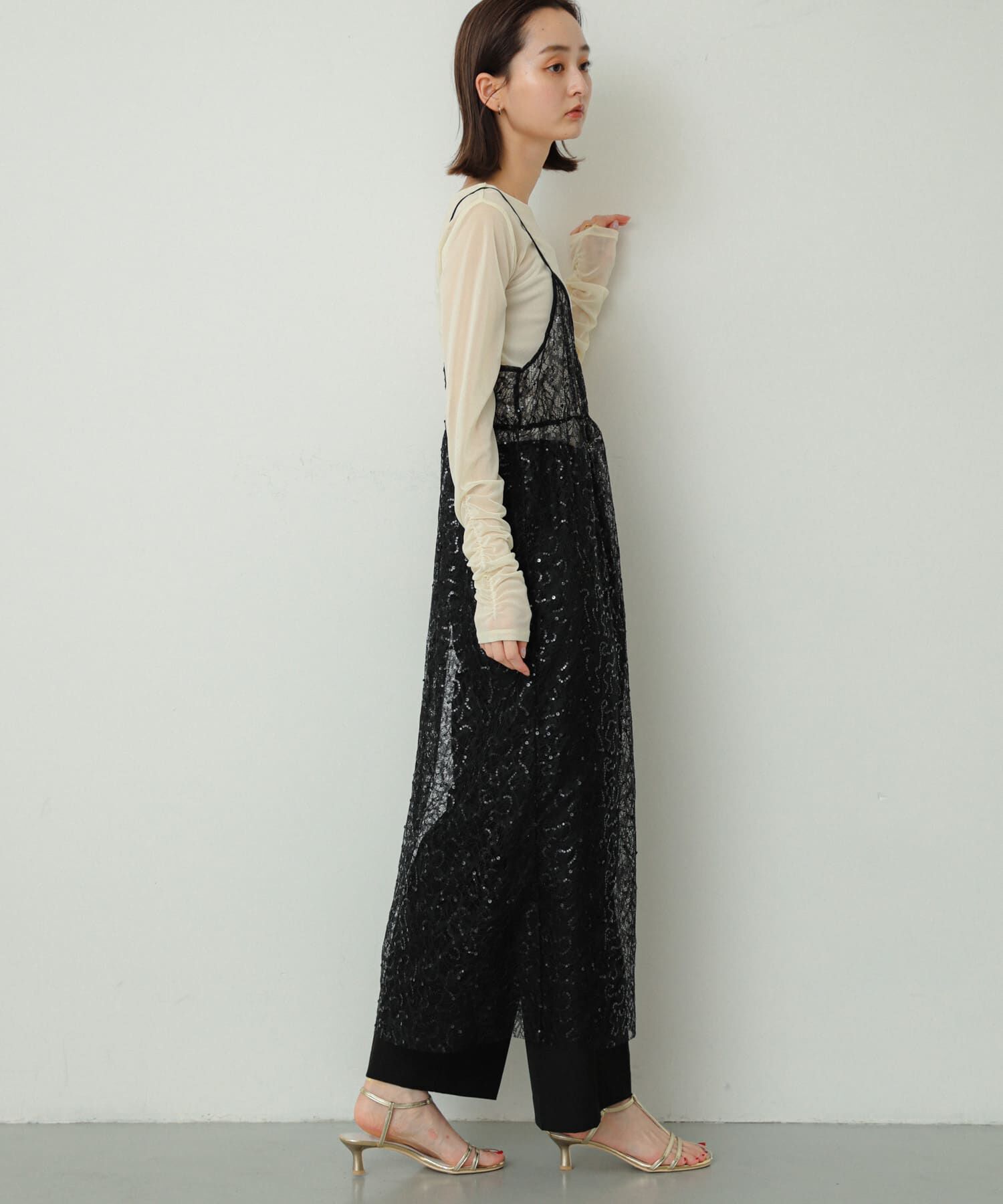 SENSE OF PLACE by URBAN RESEARCH「スパンコールキャミワンピース」|ワンピース|