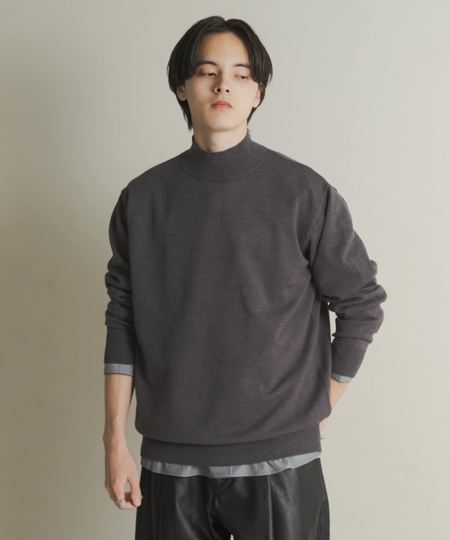 SENSE OF PLACE by URBAN RESEARCH「『一部WEB限定カラー』『洗濯可/毛玉防止』ストレッチモックネックニット」|ニット・セーター|