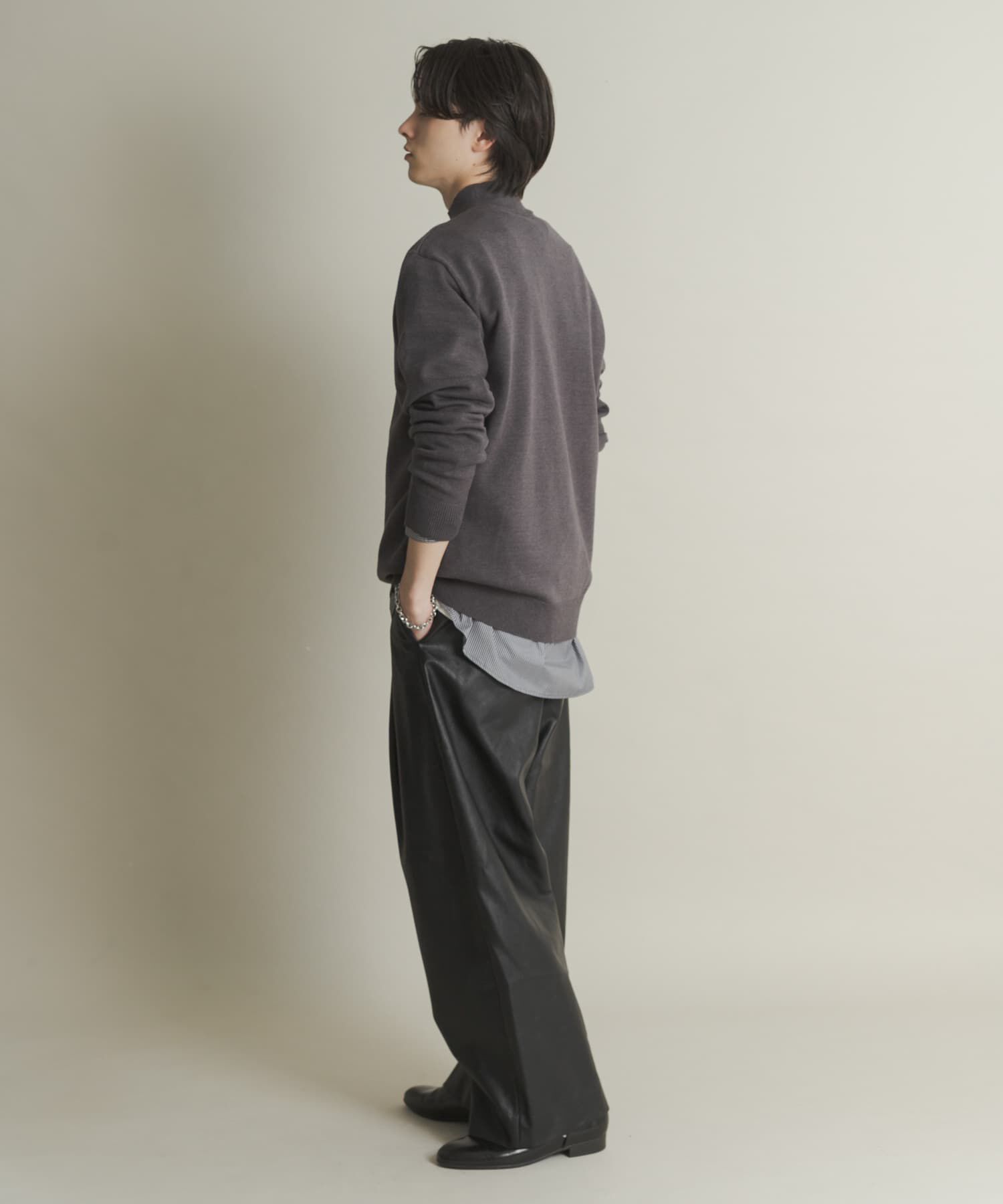 SENSE OF PLACE by URBAN RESEARCH「『一部WEB限定カラー』『洗濯可/毛玉防止』ストレッチモックネックニット」|ニット・セーター|