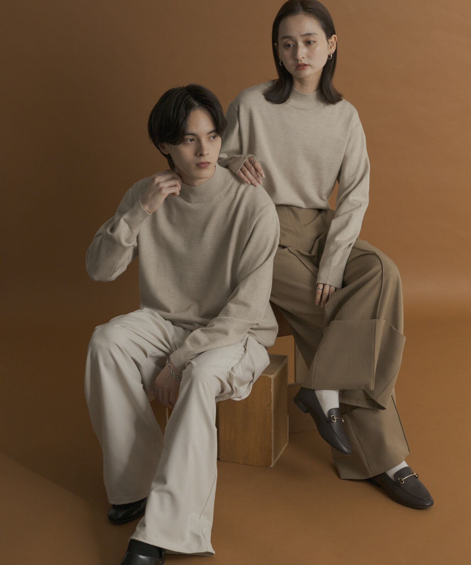 SENSE OF PLACE by URBAN RESEARCH「『一部WEB限定カラー』『洗濯可/毛玉防止』ストレッチモックネックニット」|ニット・セーター|