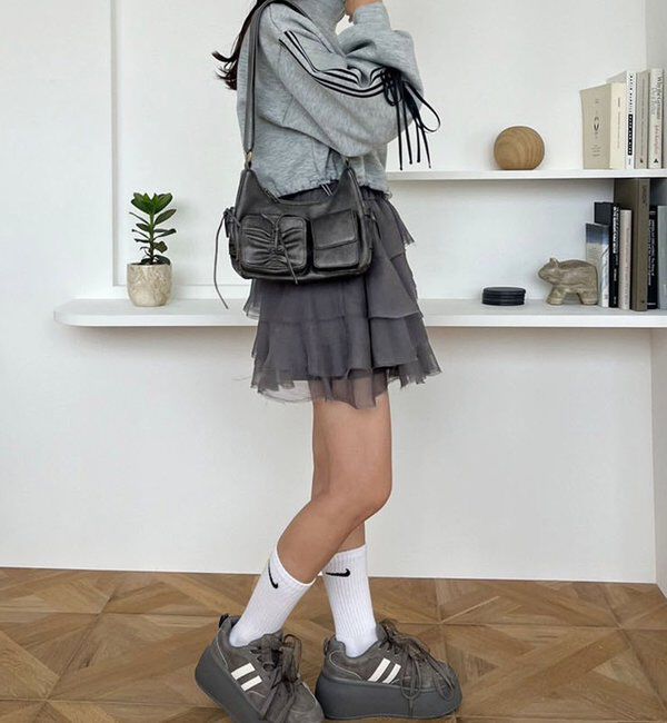  「【WEB限定/リバイバル】ドロストポケ付きリボンショルダーバッグ」|ショルダー・メッセンジャー|