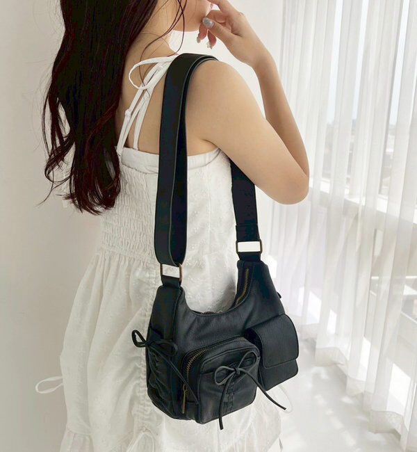  「【WEB限定/リバイバル】ドロストポケ付きリボンショルダーバッグ」|ショルダー・メッセンジャー|