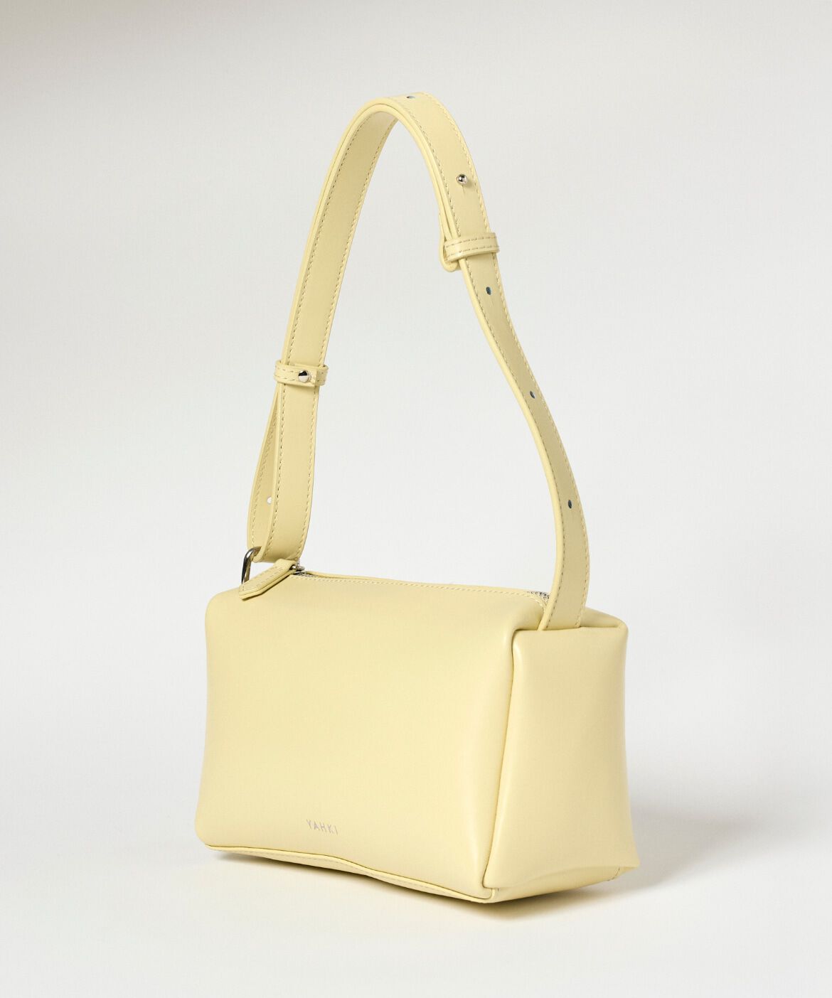 INED「《SUPERIOR CLOSET》ﾀﾞﾌﾞﾙﾌｪｲｽﾚｻﾞｰﾎﾞｽﾄﾝ型ｼｮﾙﾀﾞｰﾊ 」|ショルダー・メッセンジャー|