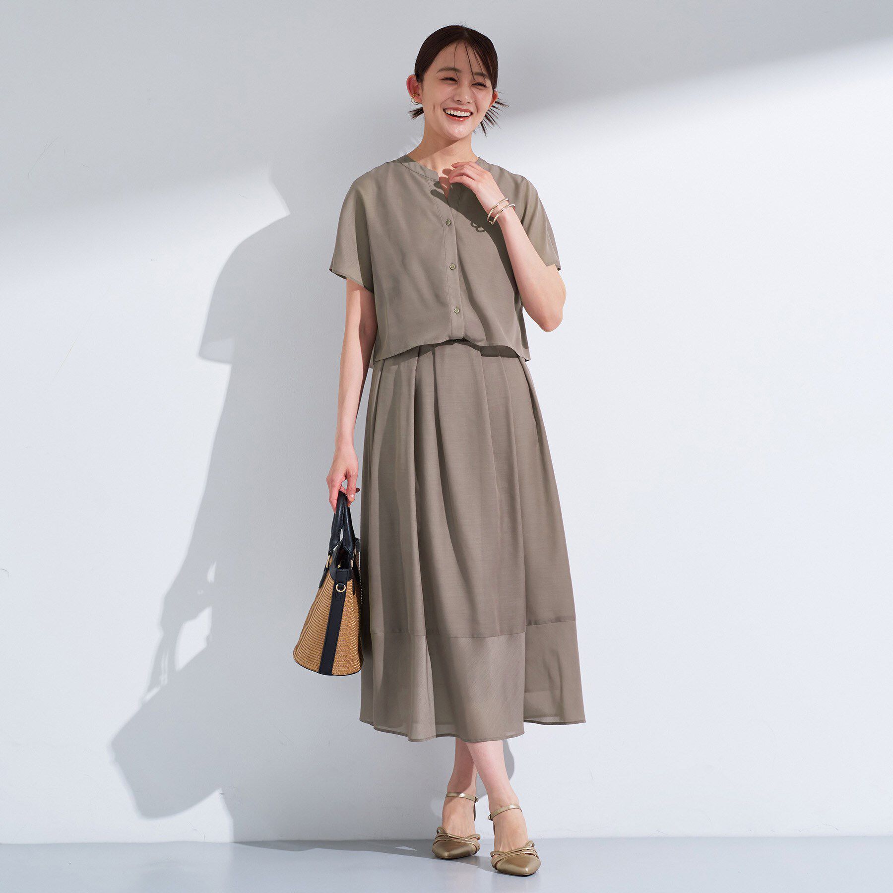 INDIVI「新色登場！【洗える／エアリー素材】巻き風ロングスカート」|スカート|