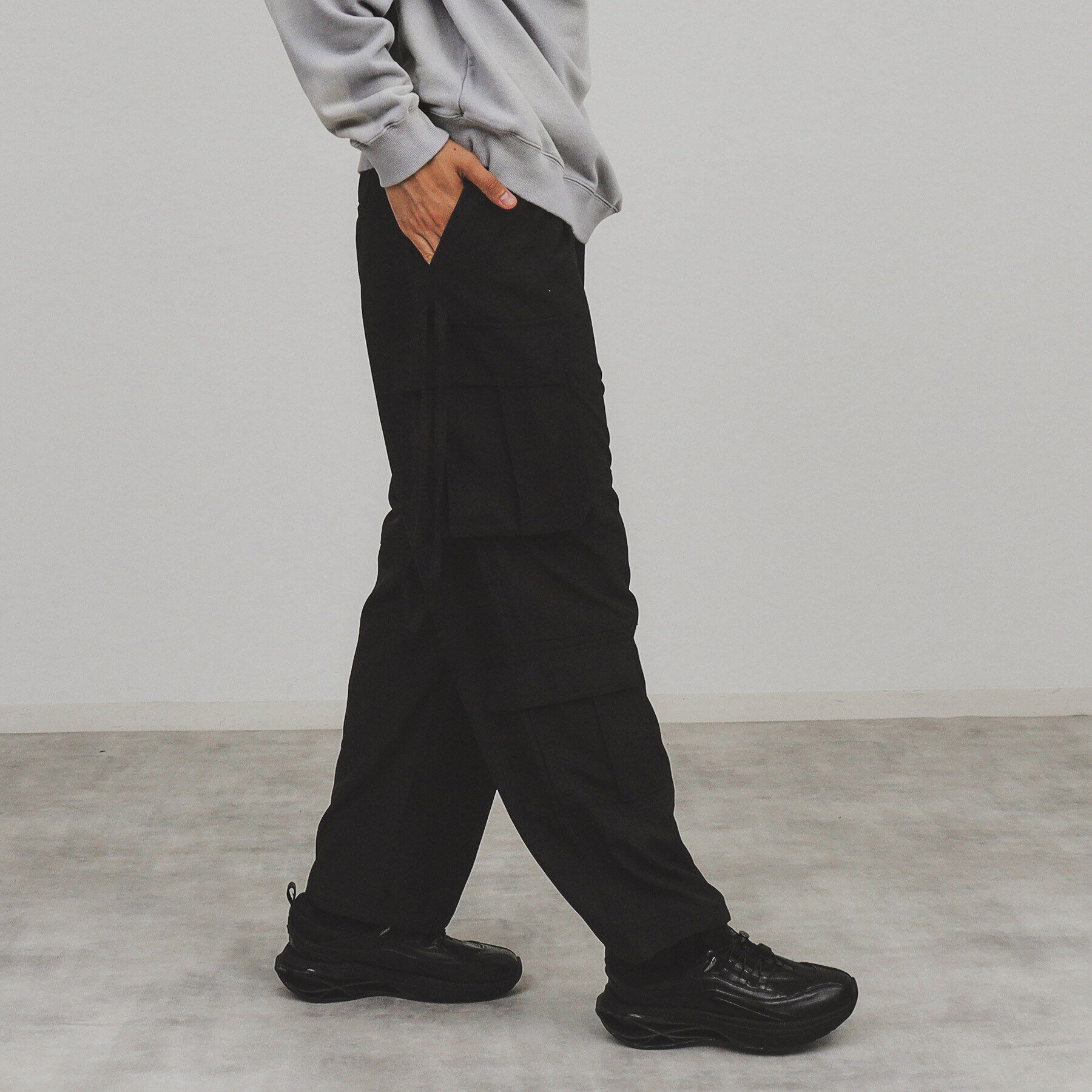 tk.TAKEO KIKUCHI「テクニカルカーゴパンツ」|その他|ブラック(019)