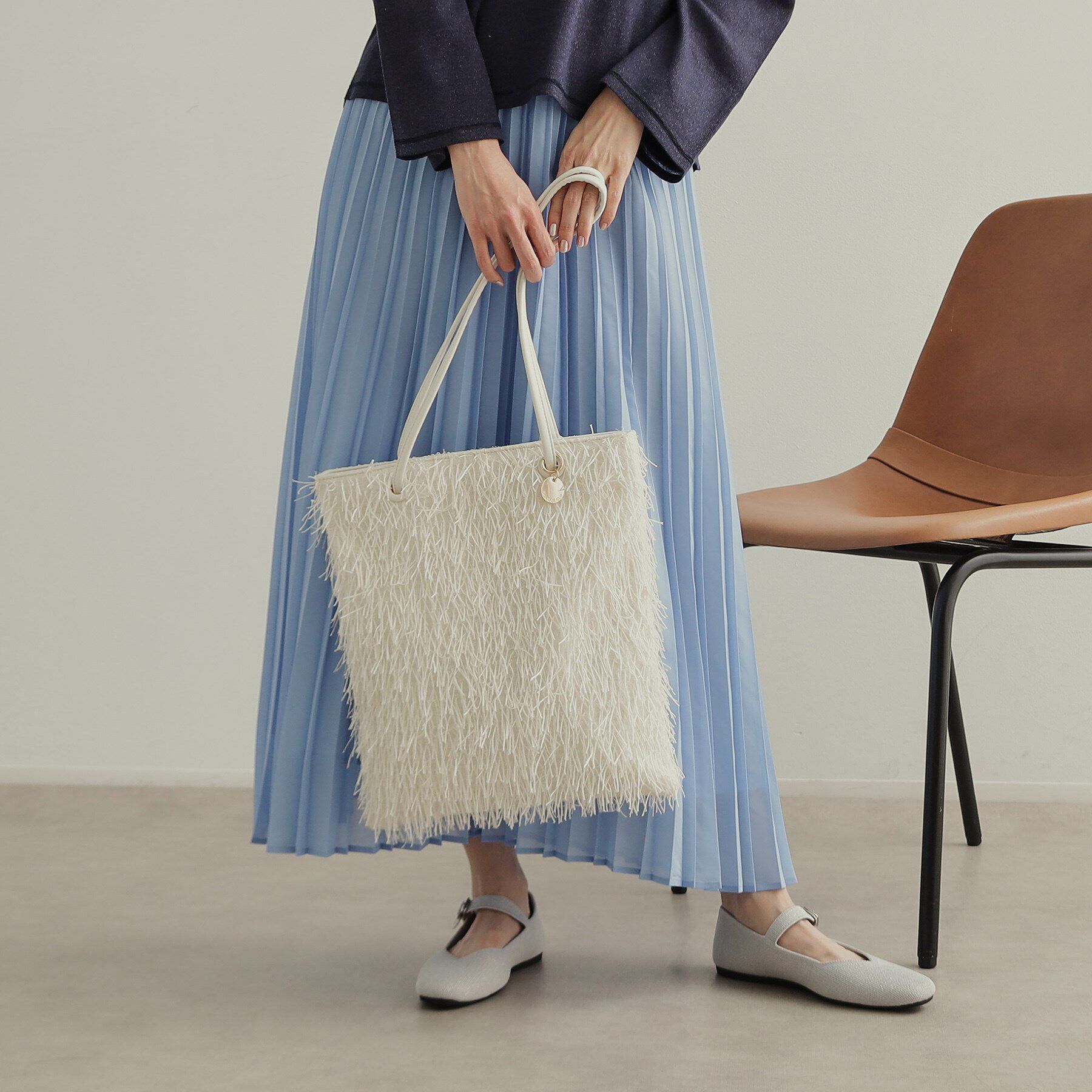 OPAQUE.CLIP「【A4サイズ対応】フリンジデザインフラットトートバッグ」|トートバッグ|