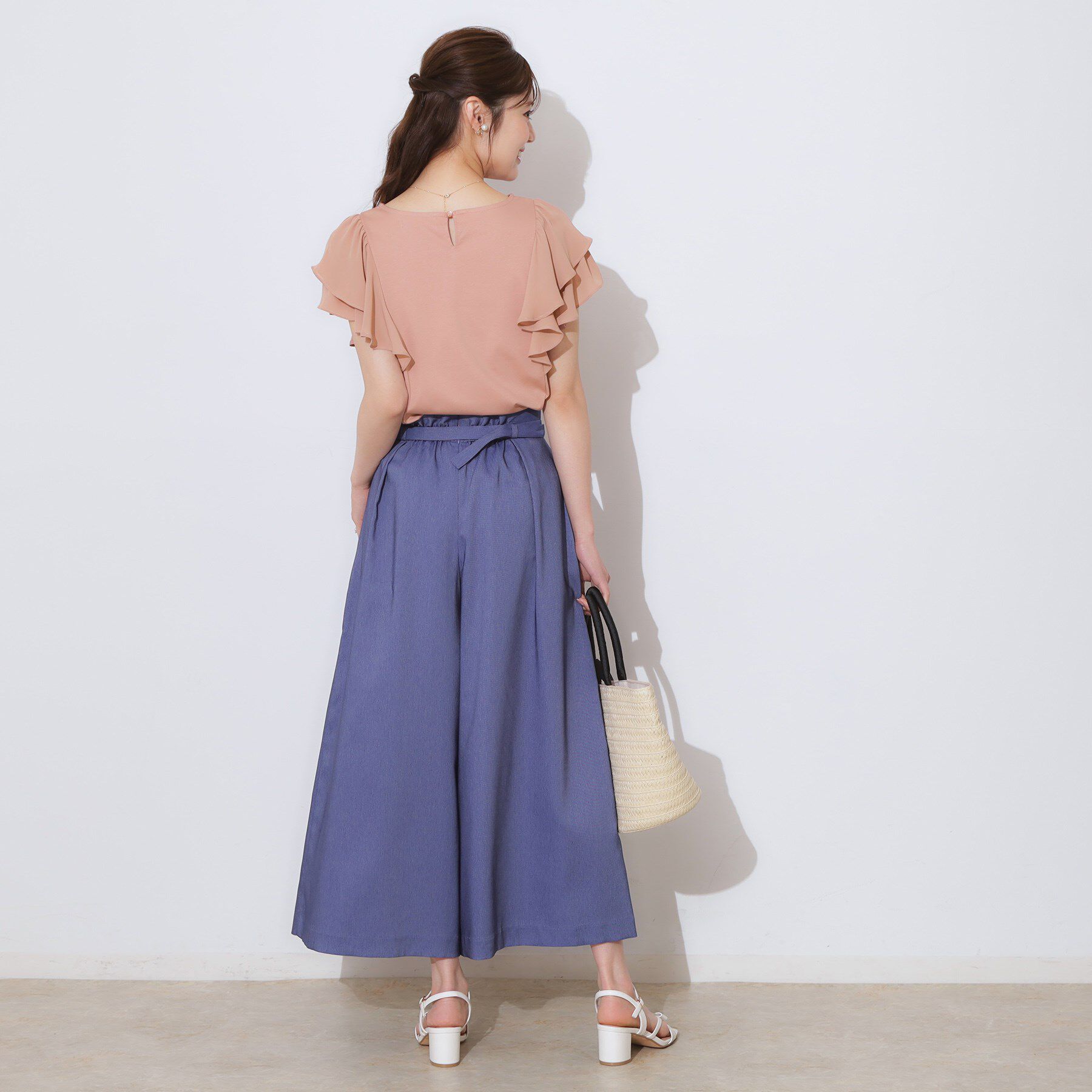 Couture broach「【接触冷感・UVカット・二の腕カバー】ラッフルフレアスリーブ」|Tシャツ・カットソー|