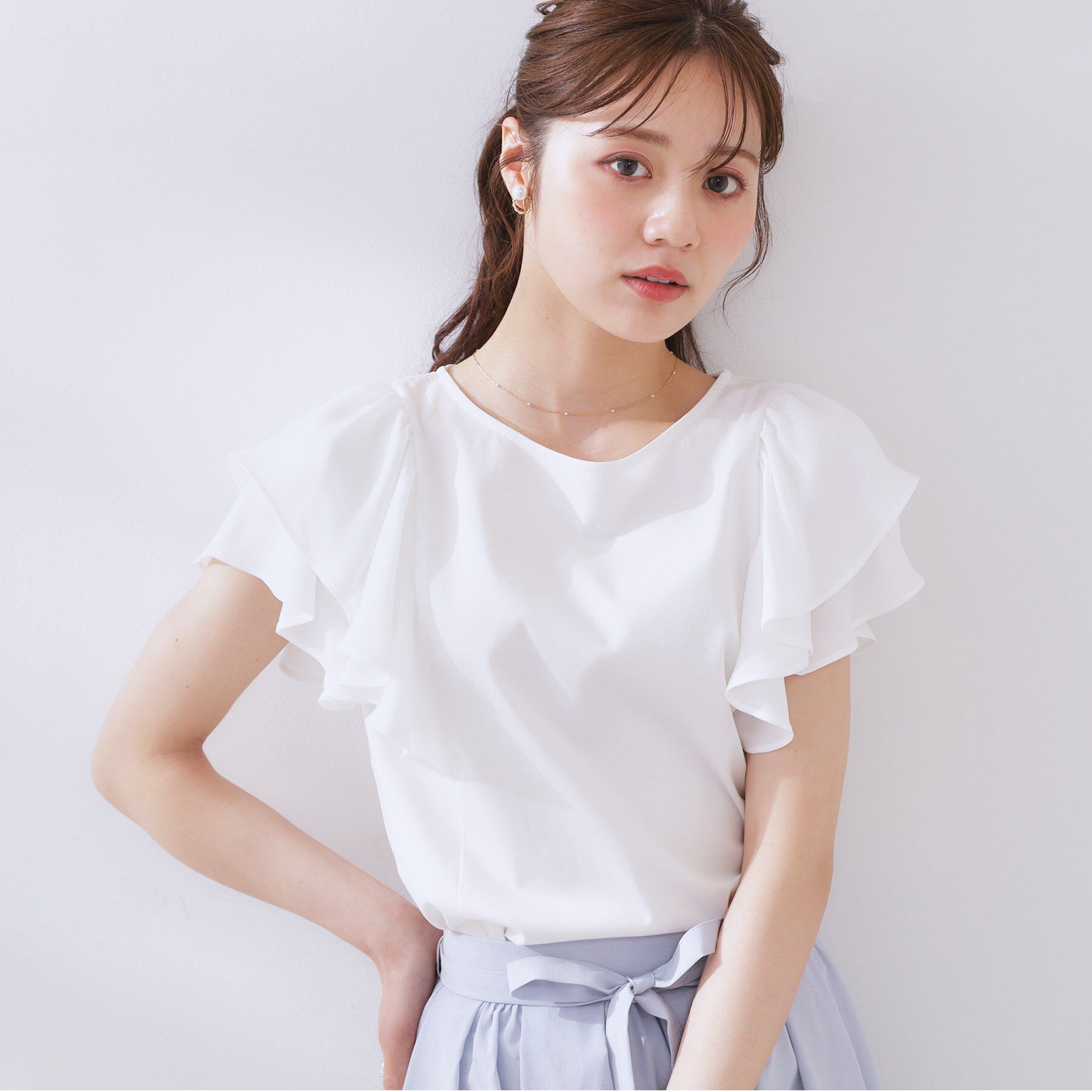 Couture broach「【接触冷感・UVカット・二の腕カバー】ラッフルフレアスリーブ」|Tシャツ・カットソー|