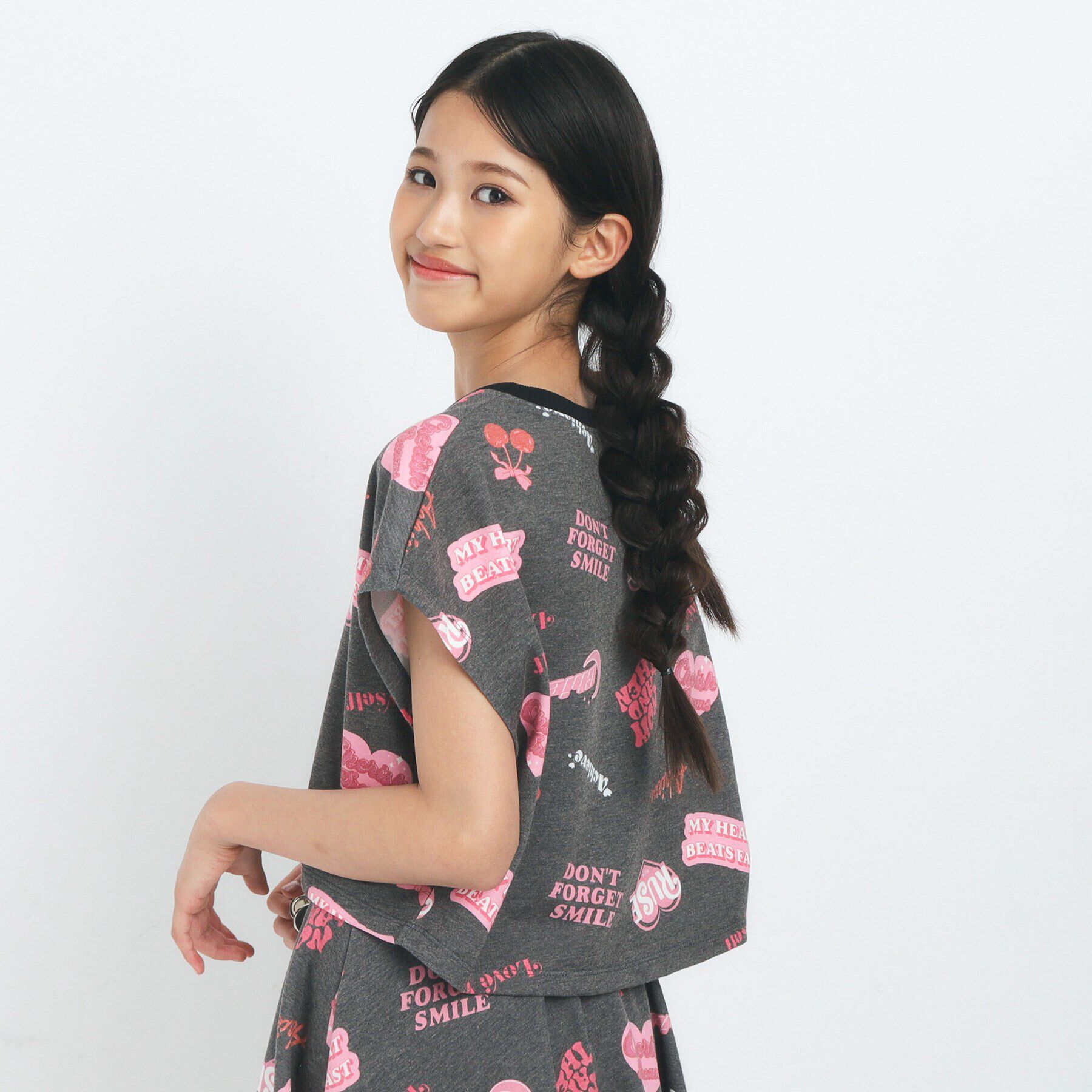 PINK-latte「【るーつくコラボ】総柄プリントフレンチスリーブプルオーバー」|Tシャツ・カットソー|