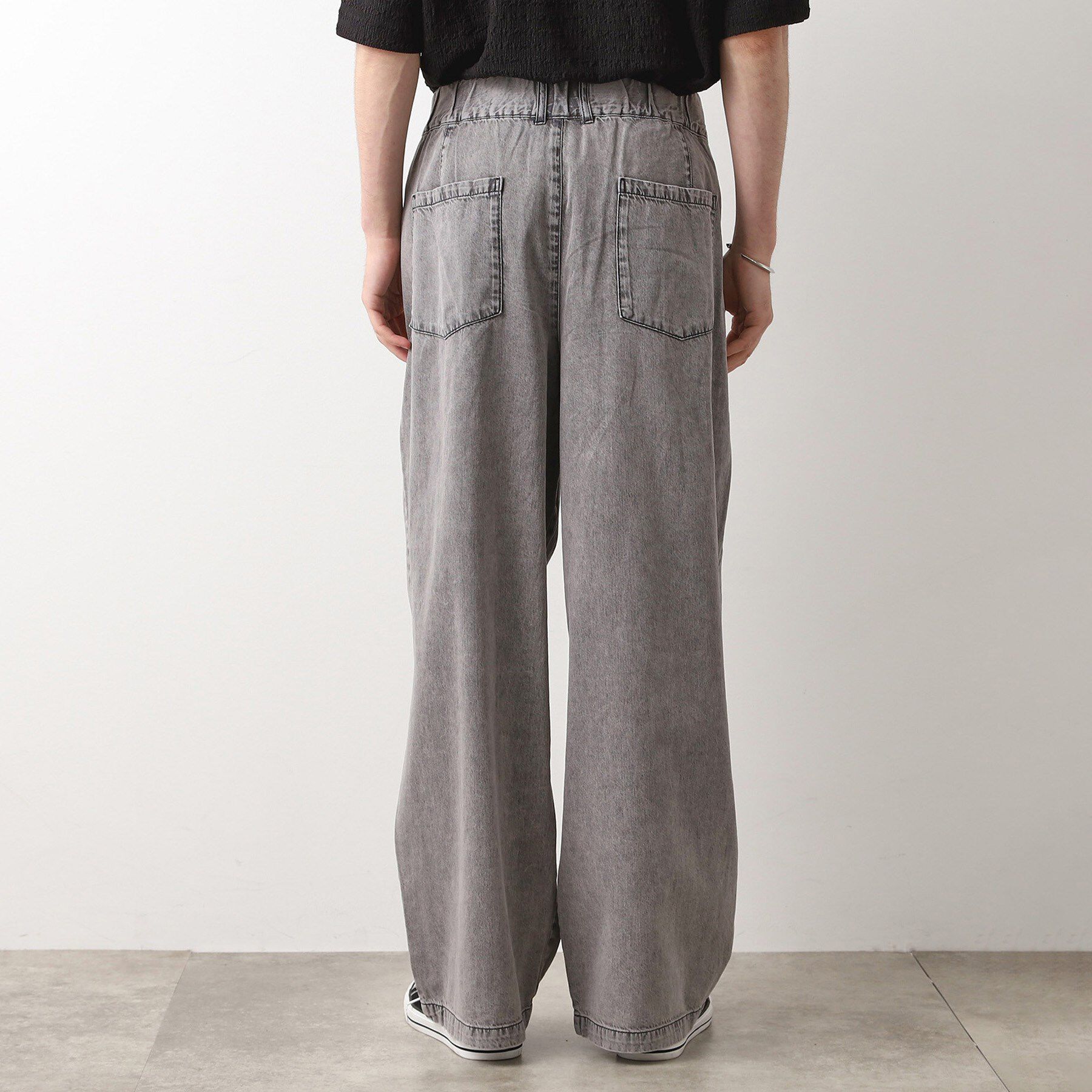 THE SHOP TK「ツータックワイドデニムパンツ」|その他|