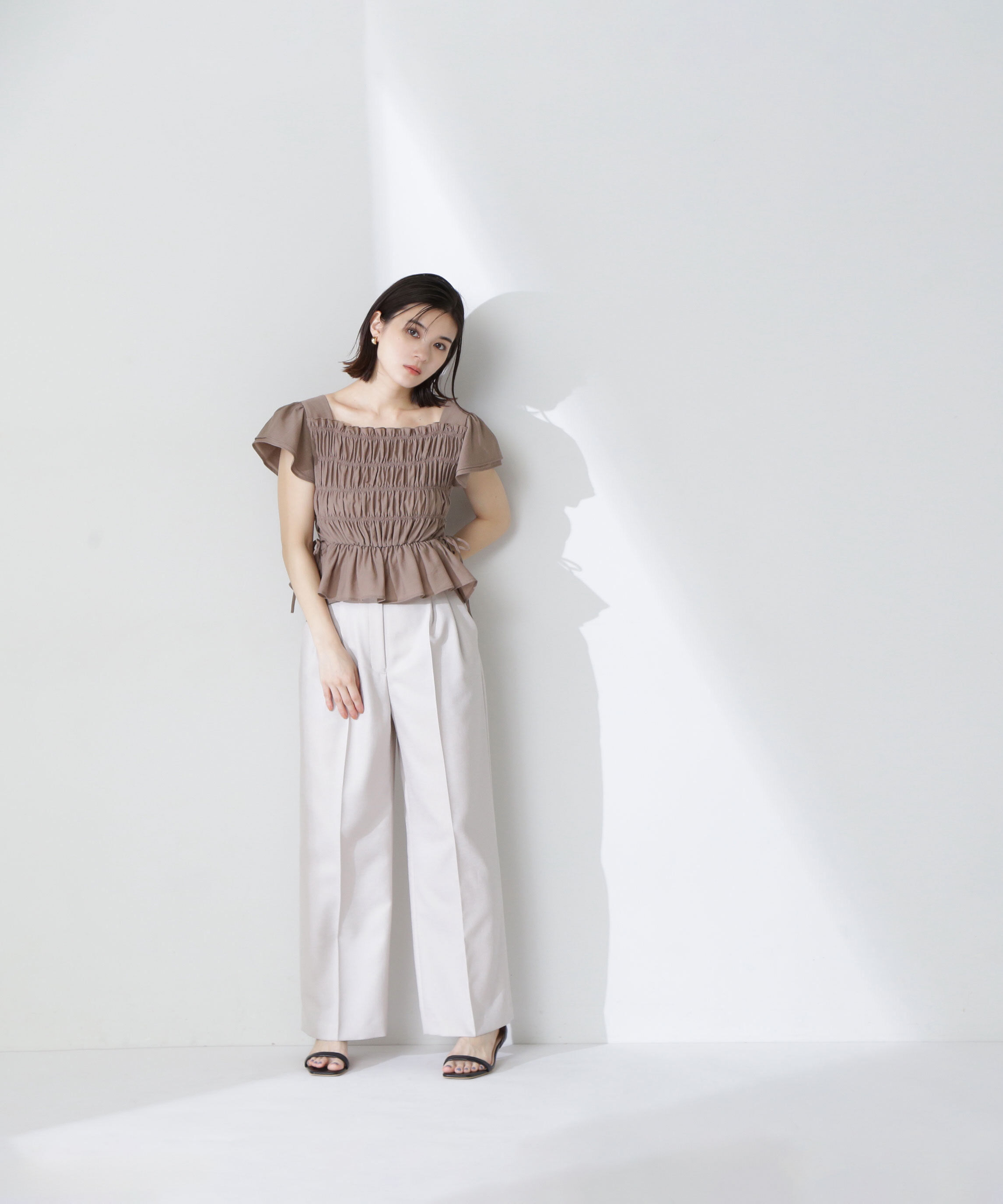  「レースアップフリルシャーリングブラウス」|シャツ・ブラウス|