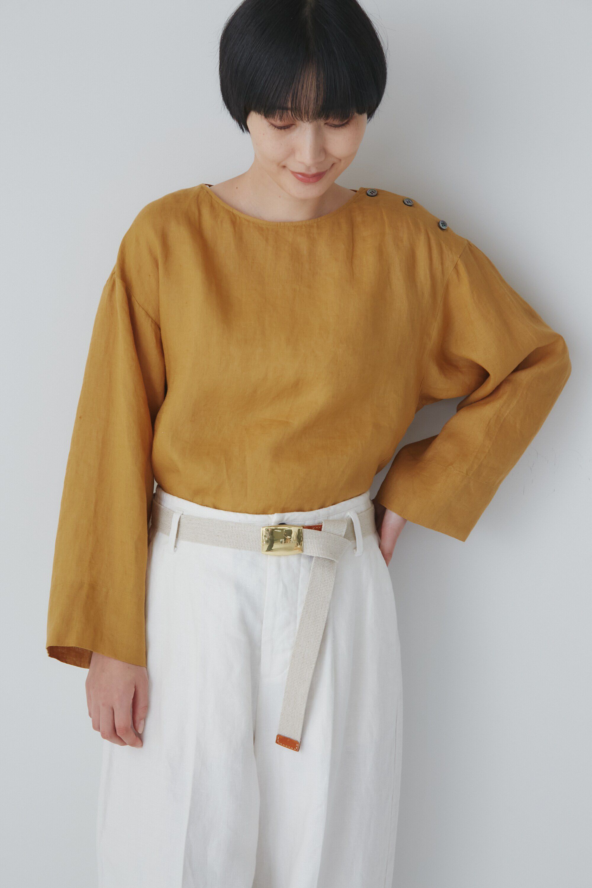  「◆ハードマンリネンショルダーボタンブラウス」|シャツ・ブラウス|マスタード1