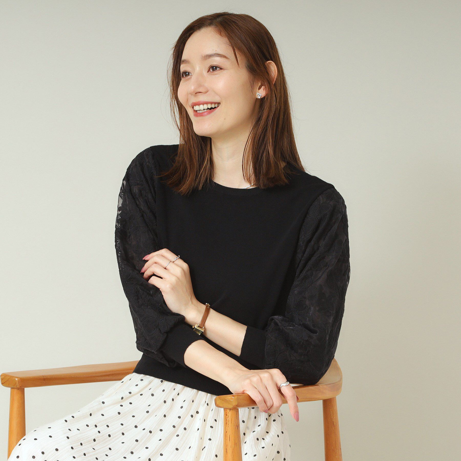 ITS&rsquo;DEMO「【通勤／手洗い可】袖レースニット」|ニット・セーター|ブラック(019)