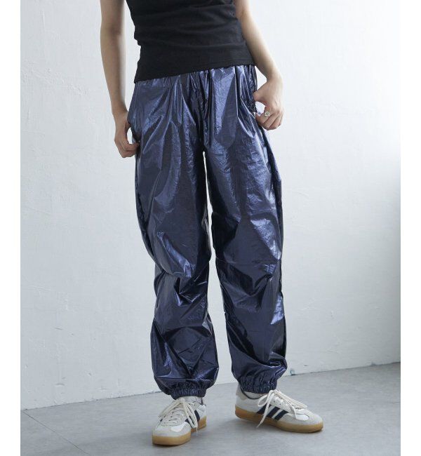 VENCE share style「メタリックパラシュートパンツ」|デニム|ネイビーブルー