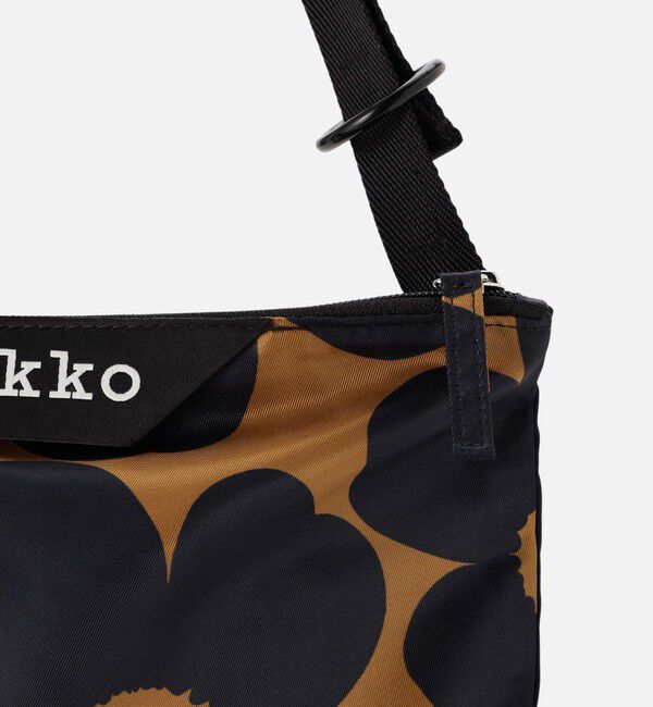 Marimekko「【日本限定】Neat Crossbody Unikko M ショルダーバッグ」|ショルダー・メッセンジャー|