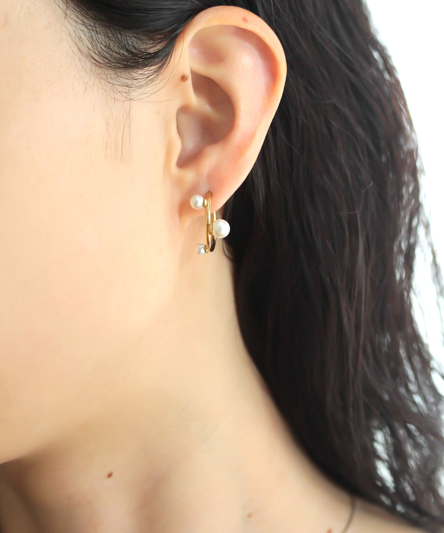  「silver925 パールビジュー ランダム フープピアス（ニッケルフリー）」|ピアス|