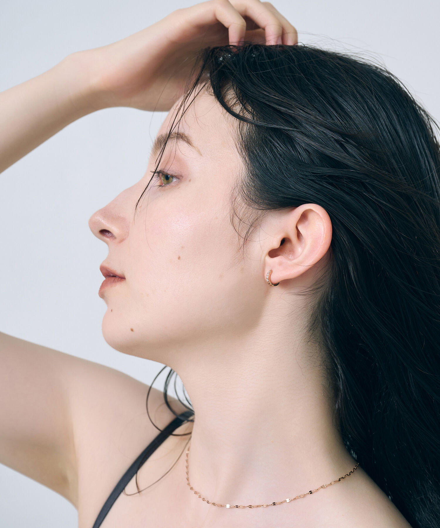 Phoebe「【金属アレルギー対応】ワンタッチビジューフープミニピアス　ローズゴールド/サージカルステンレス」|ピアス|