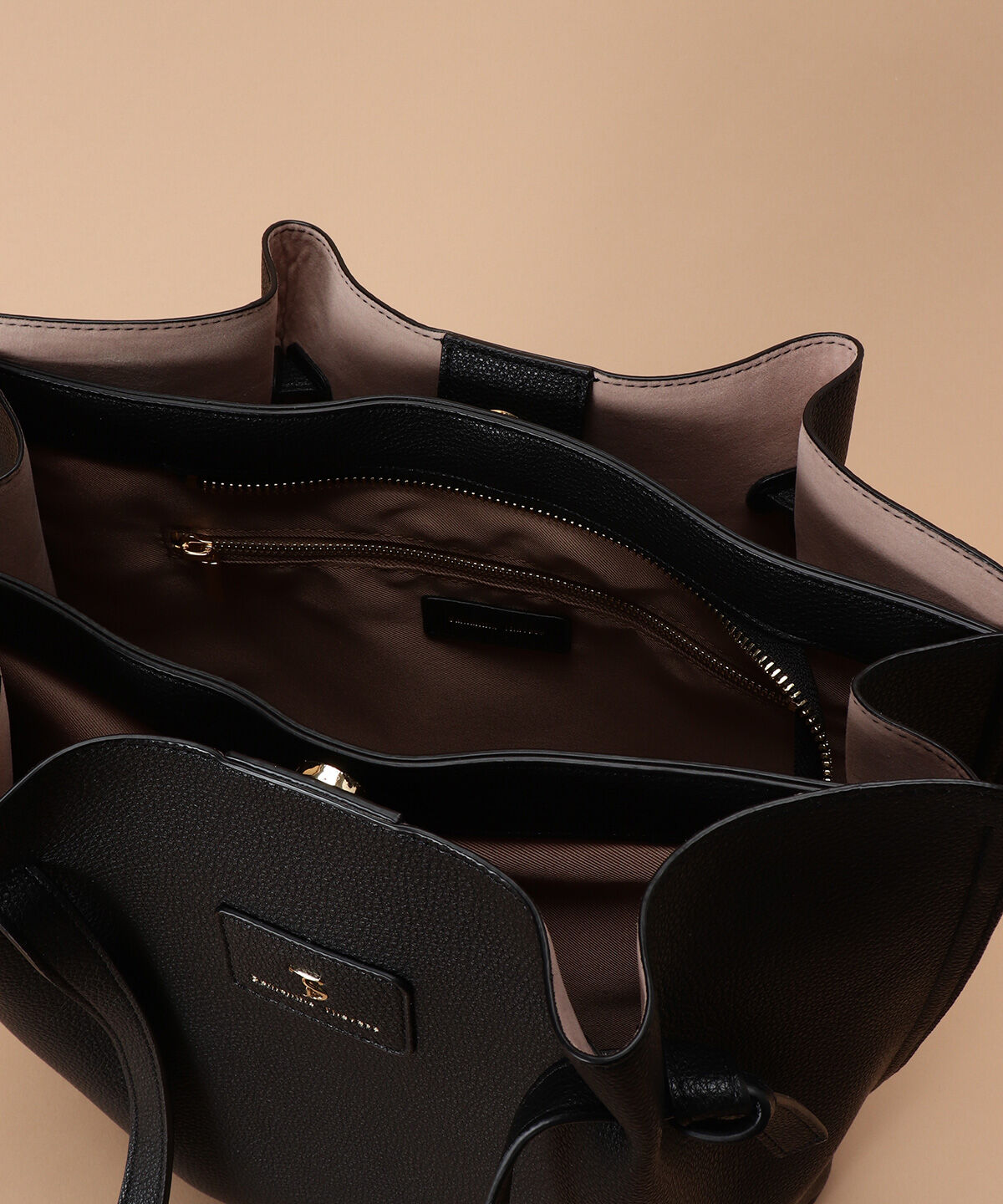 Samantha Thavasa「フレアデザイン トートバッグ小サイズ」|トートバッグ|