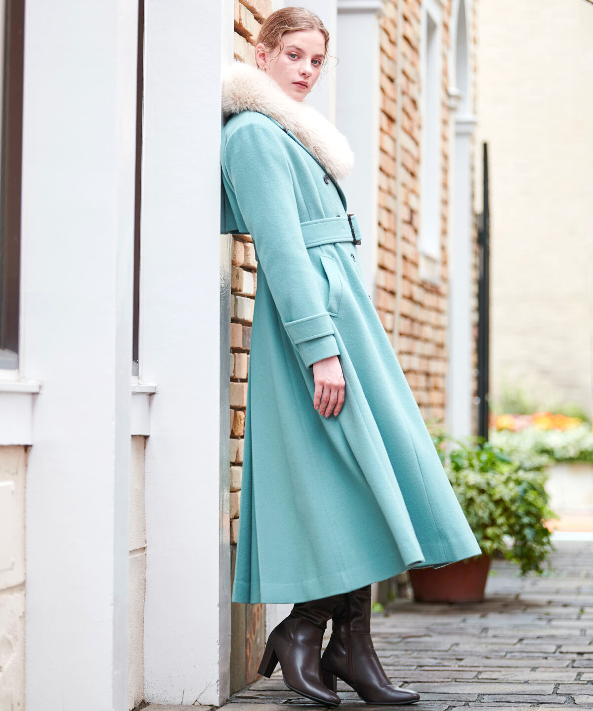 アンドクチュール「エコファー付きＷブレストロングコート」|ステンカラーコート|