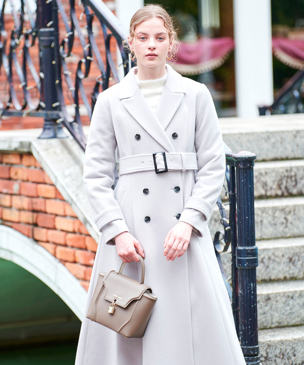 アンドクチュール「エコファー付きＷブレストロングコート」|ステンカラーコート|