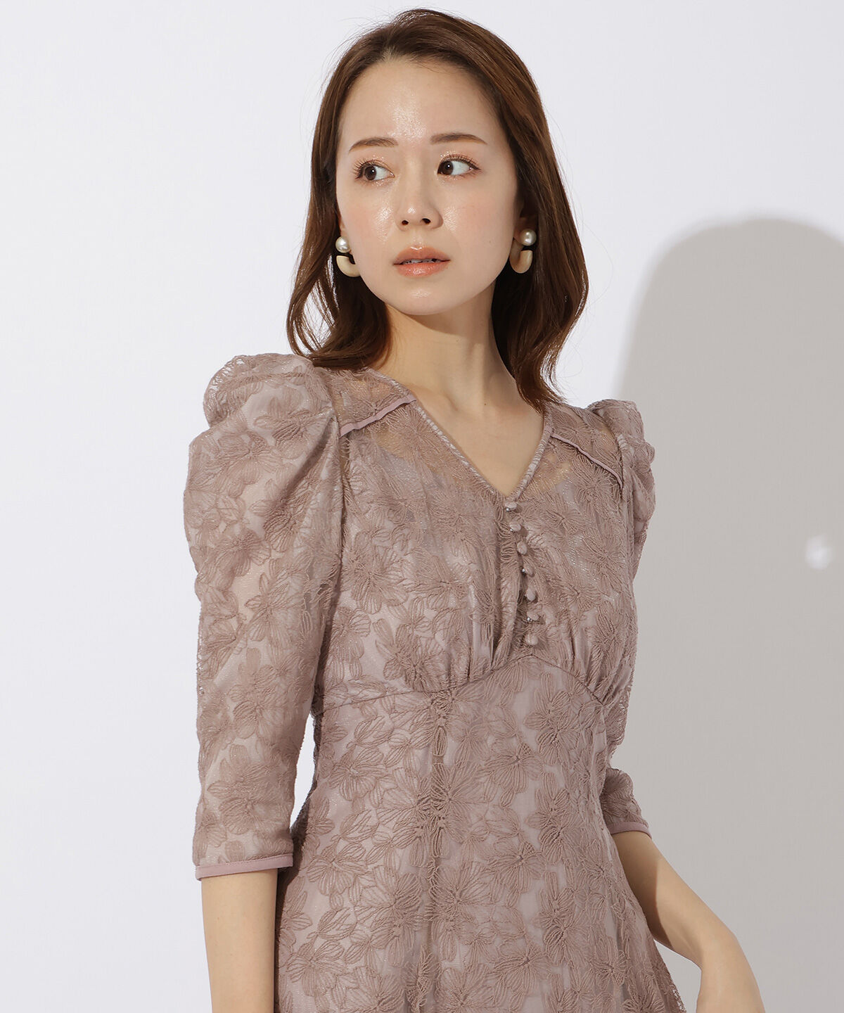 アンドクチュール「エンブロイダリーレースドレス」|ドレス|