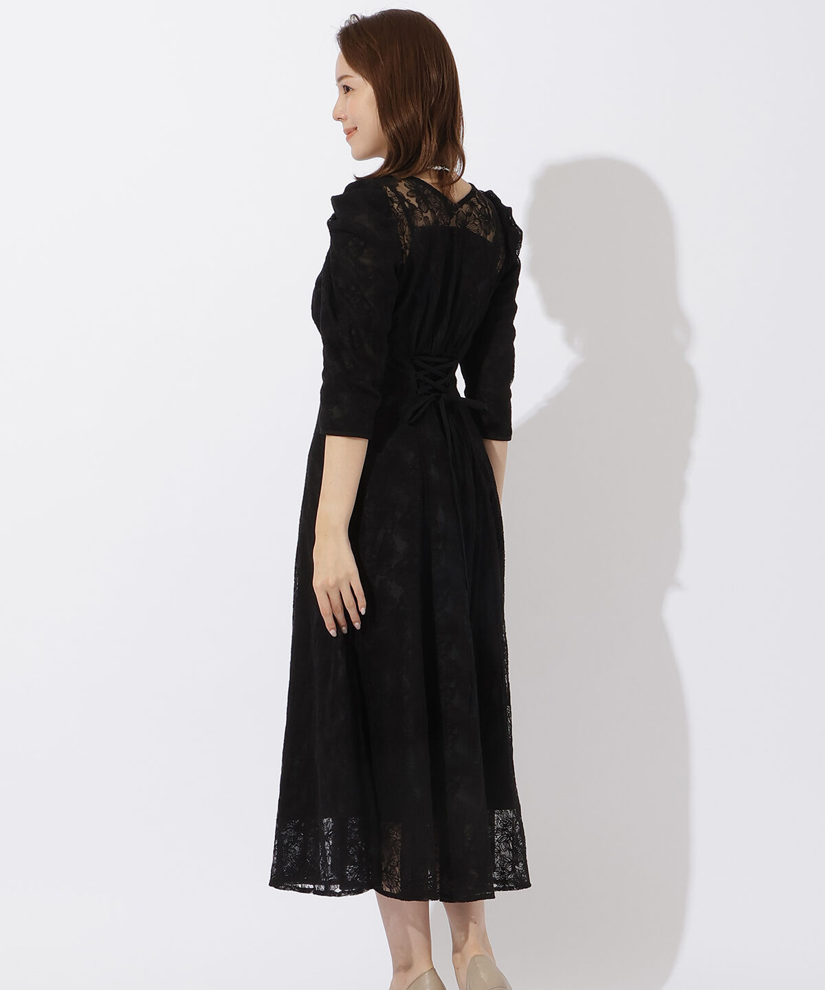 アンドクチュール「エンブロイダリーレースドレス」|ドレス|