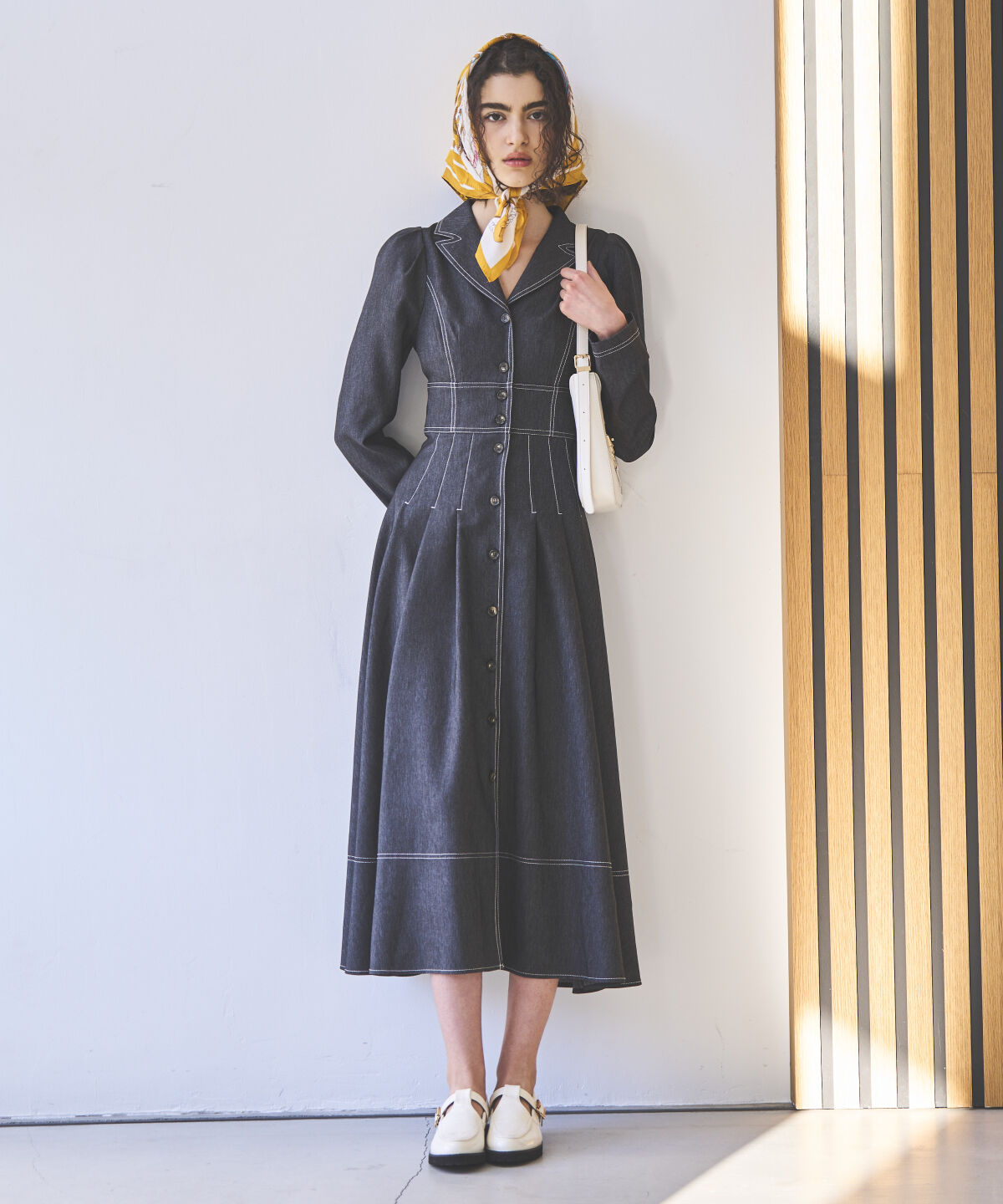 アンドクチュール「デニムライク前ボタンワンピース」|ワンピース|