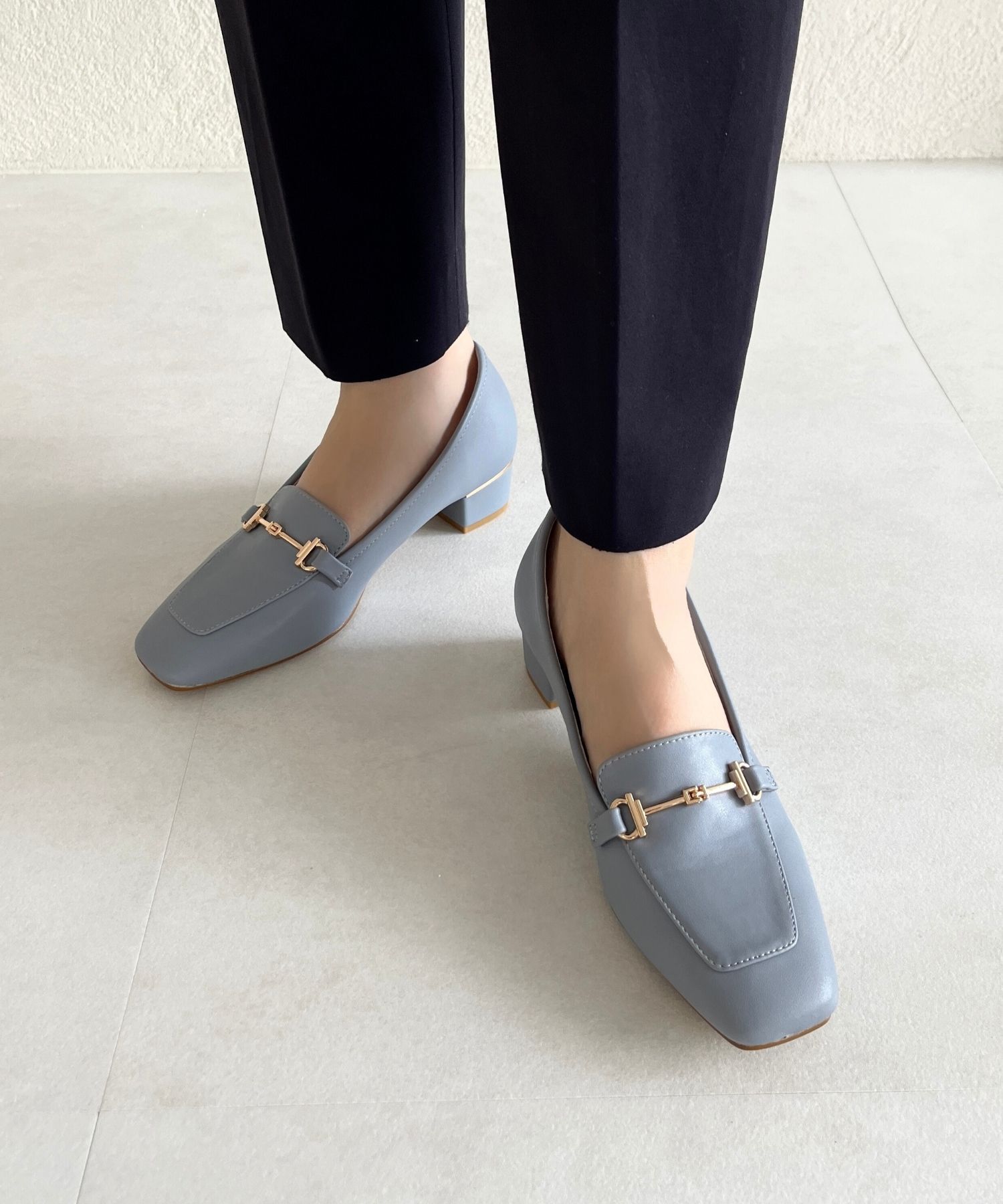 WA Oriental TRaffic「【定番】メタリックラインビットヒールローファー/42101」|ローファー|BLUE