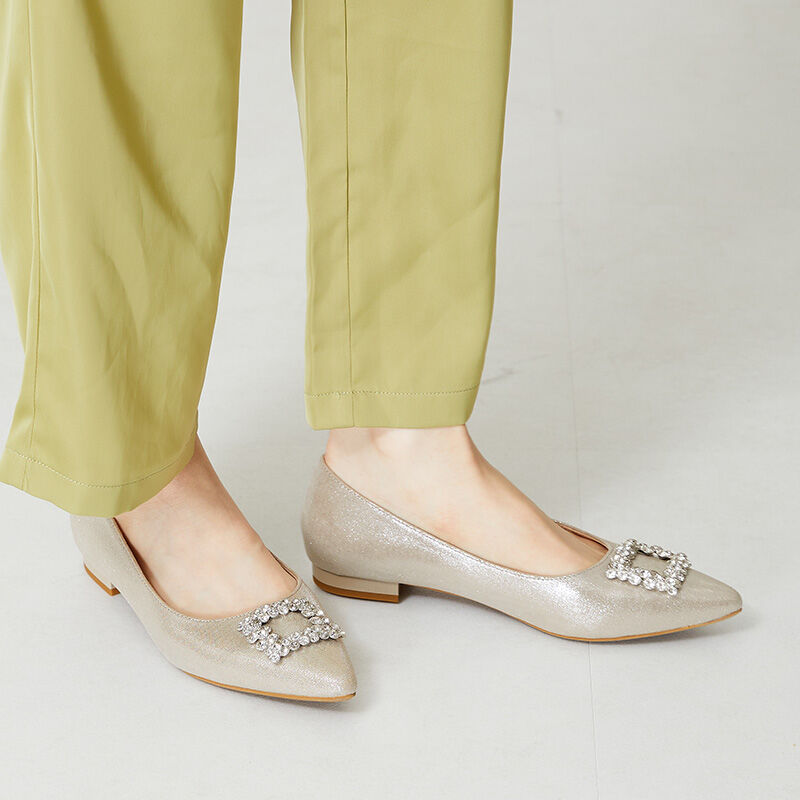 ORiental TRaffic「ビジューモチーフポインテッドトゥパンプス/41113 フラット」|パンプス|