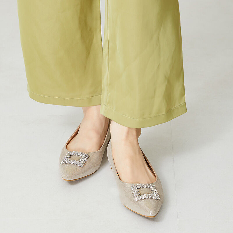 ORiental TRaffic「ビジューモチーフポインテッドトゥパンプス/41113 フラット」|パンプス|