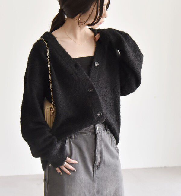 quaranciel「quaranciel:〈手洗い可能〉フェザーヤーン Vネック ラメ ニット カーディガン」|カーディガン|ブラック